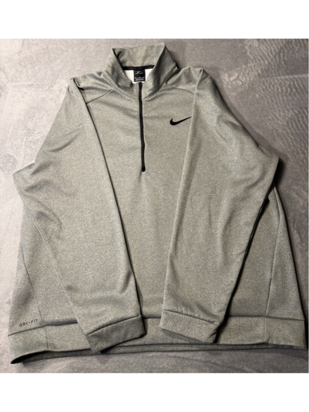 Mens Nike Dri-Fit LongSleeve 1/4 Zip Pullover, Grey Size XXL